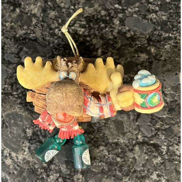 Enesco Moose Creek Crossing “Raise Your Spirits: Lift a Keg” 1995 Moose Ornament - Picture 1 of 3